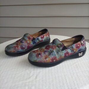 Alegria women's Clogs Bloomies Colorful Floral Nursing Shoes size 41